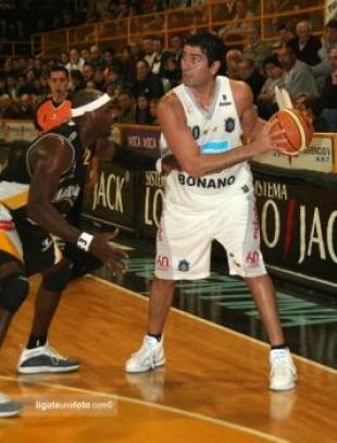 La aplanadora del b�squet