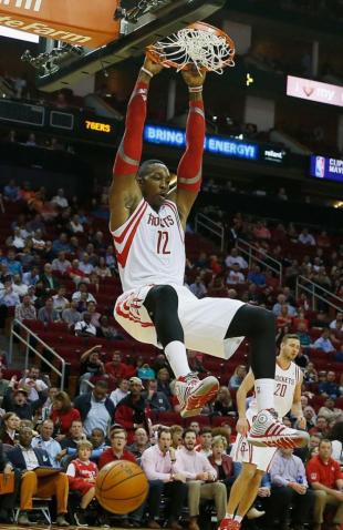 Houston gan� y los Sixers llegan a las 26 derrotas consecutivas