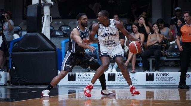 Pe�arol vuelve con una victoria de su gira