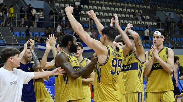 Cierre furioso y festejo