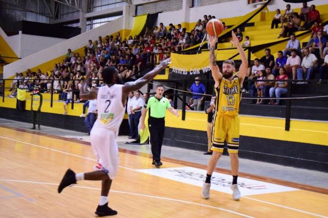 Set a favor de San Mart�n