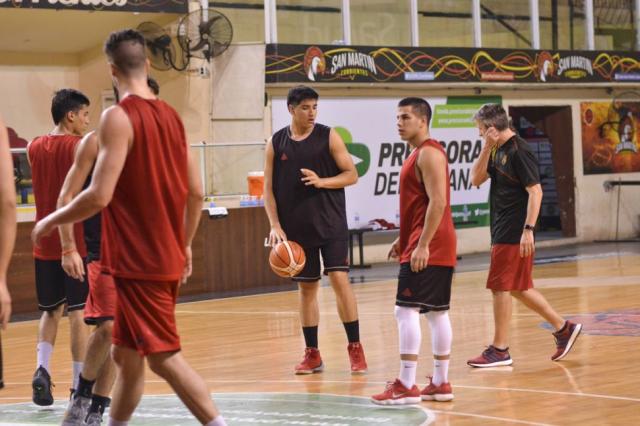 En Santiago juegan Quimsa y San Mart�n