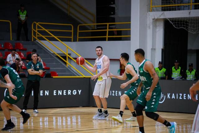 LSB: Ober� gan� y va por la clasificaci�n