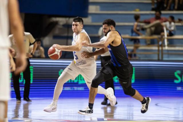 LSB: Regatas comenz� con sufrimiento