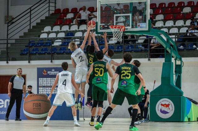 El U17 no pudo ante Brasil en la definici�n