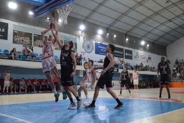 Sur: Pico y La Uni�n siguen prendidos