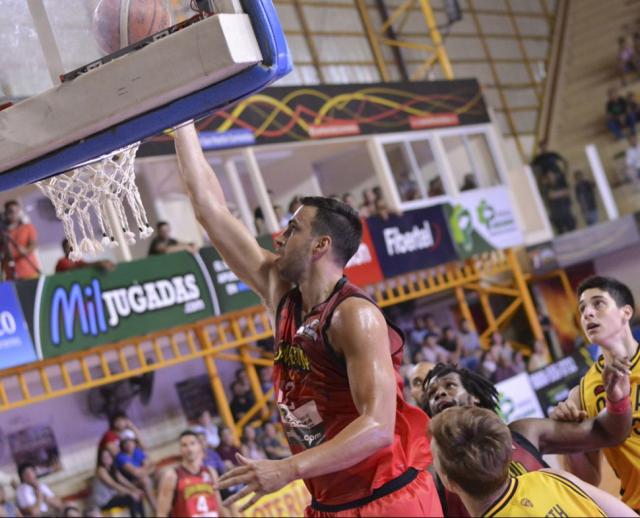 El fort�n rojinegro