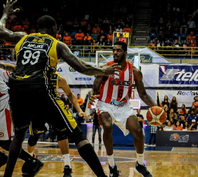 Dos extranjeros para La Uni�n