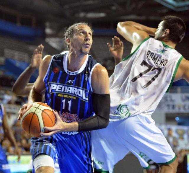 La pelota siempre al �10�